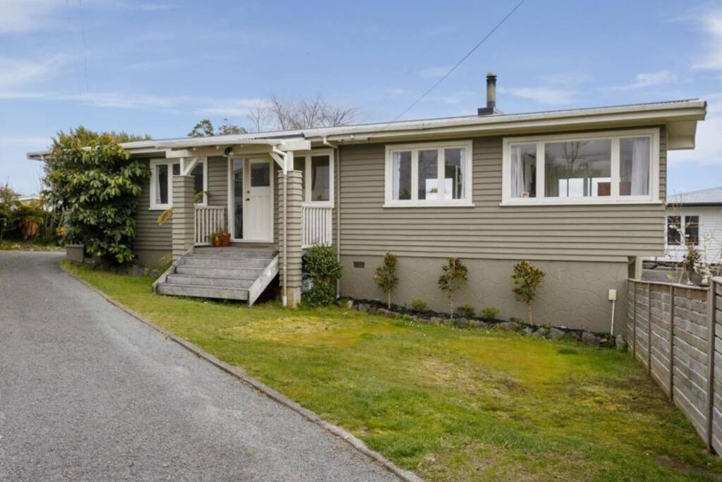 Adventurers Retreat Villa Taupo Dış mekan fotoğraf
